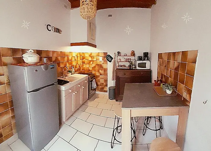 La Maison De Toinette Arles